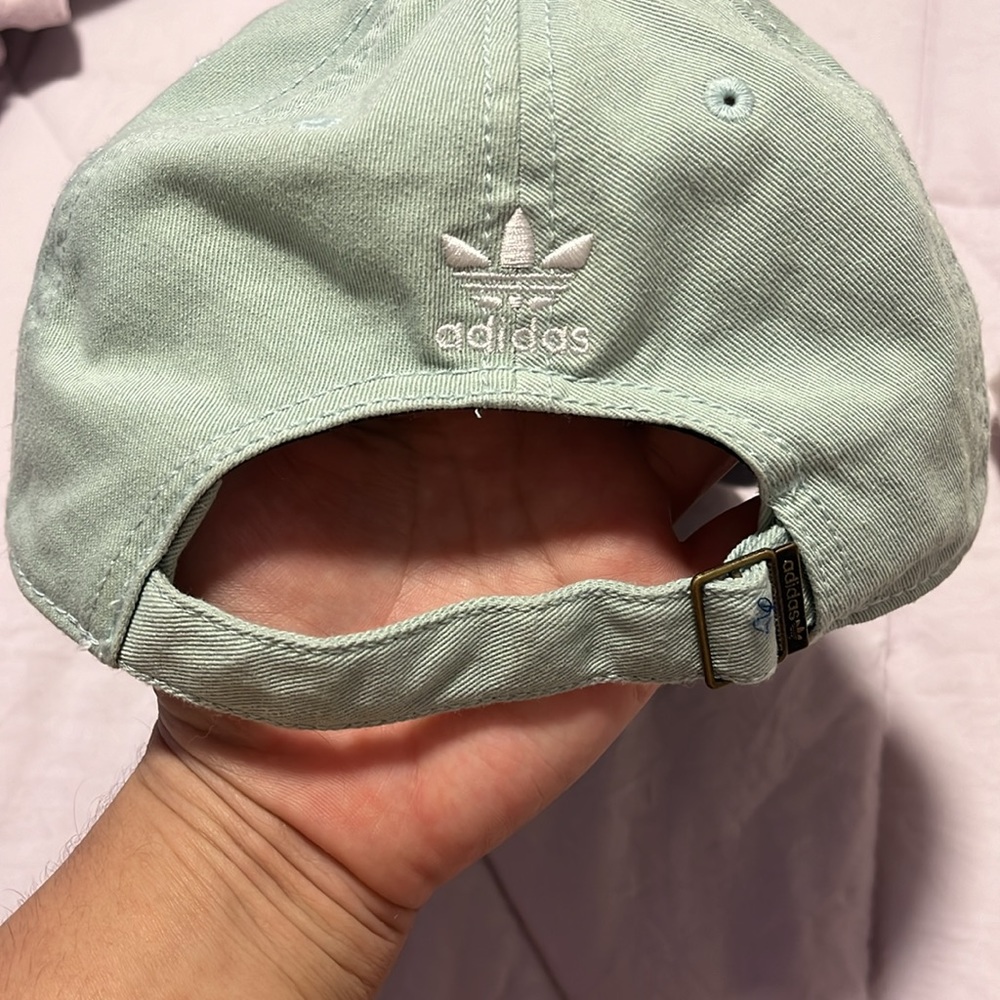 Adidas cap - Picture 2 of 3